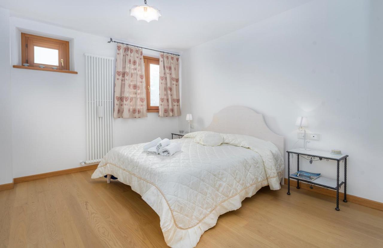 Golf View Apt With Parking And Mountain View! Apartment Tarvisio Bagian luar foto