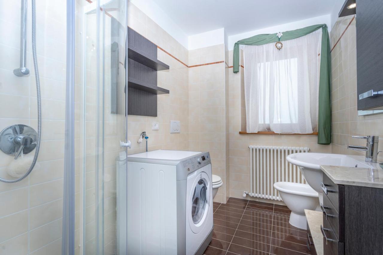 Golf View Apt With Parking And Mountain View! Apartment Tarvisio Bagian luar foto