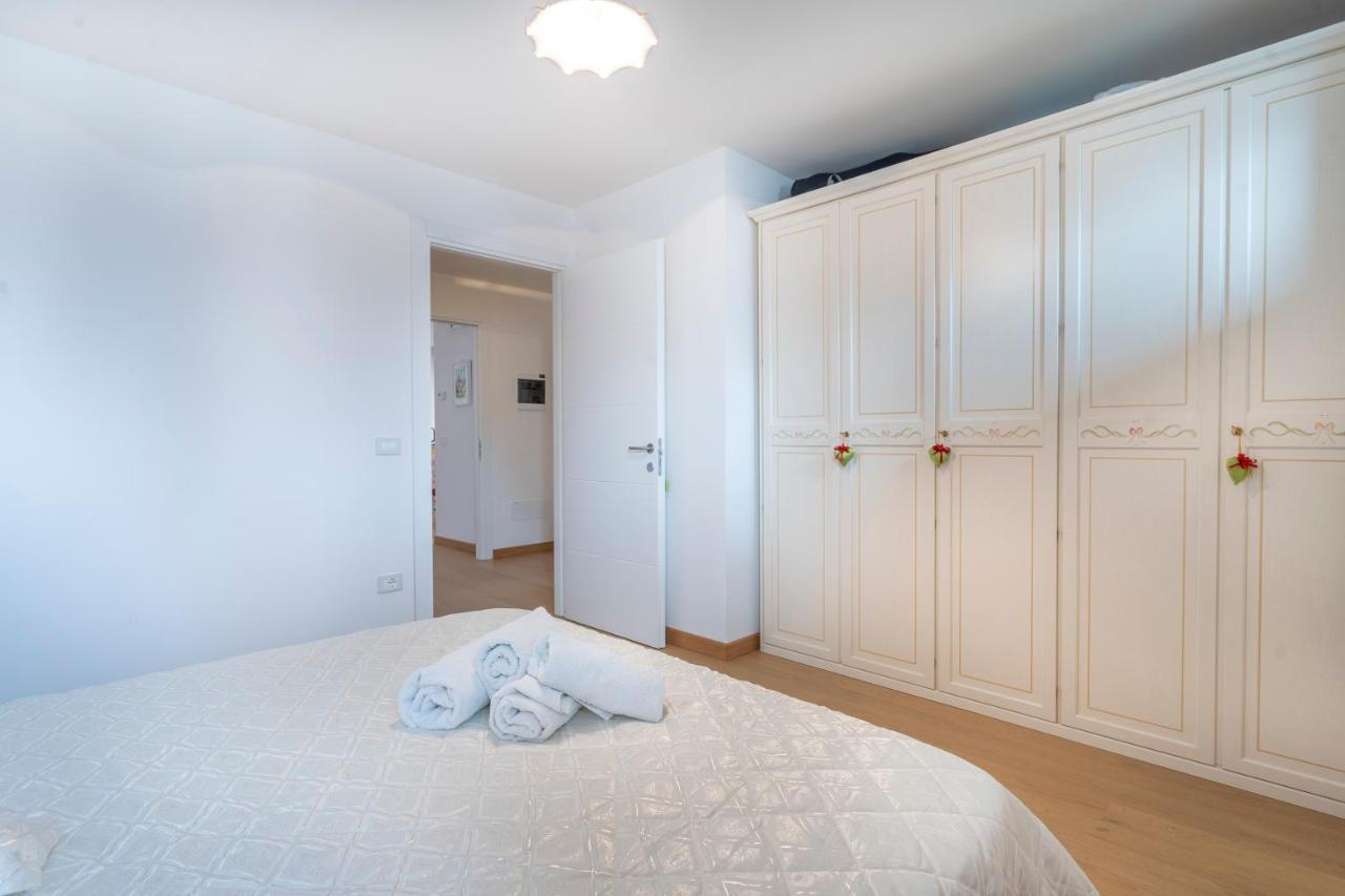 Golf View Apt With Parking And Mountain View! Apartment Tarvisio Bagian luar foto