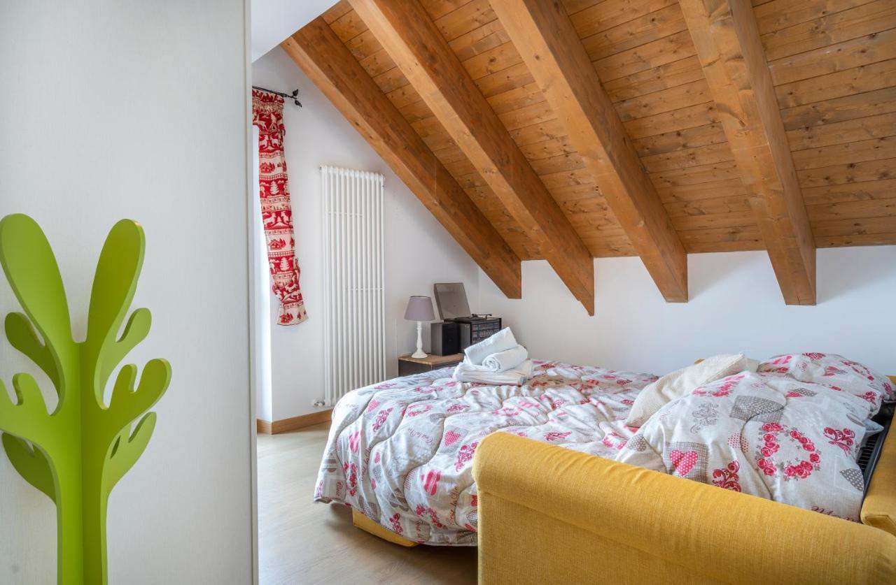 Golf View Apt With Parking And Mountain View! Apartment Tarvisio Bagian luar foto