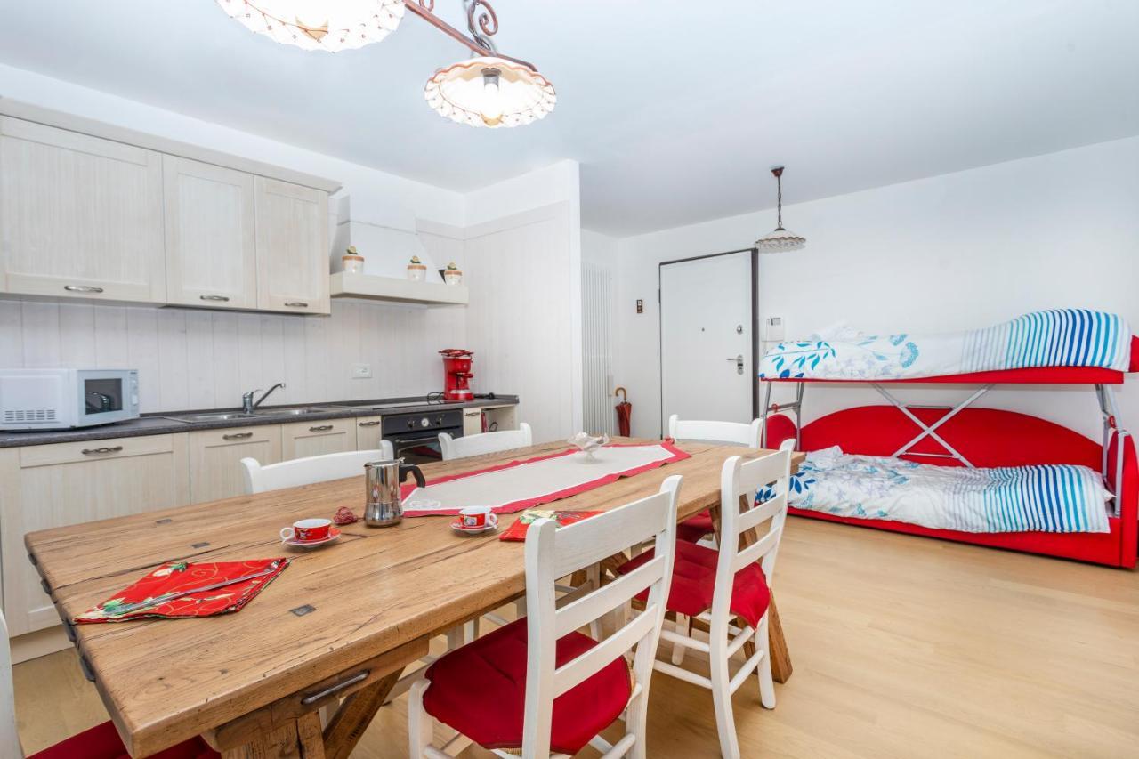 Golf View Apt With Parking And Mountain View! Apartment Tarvisio Bagian luar foto